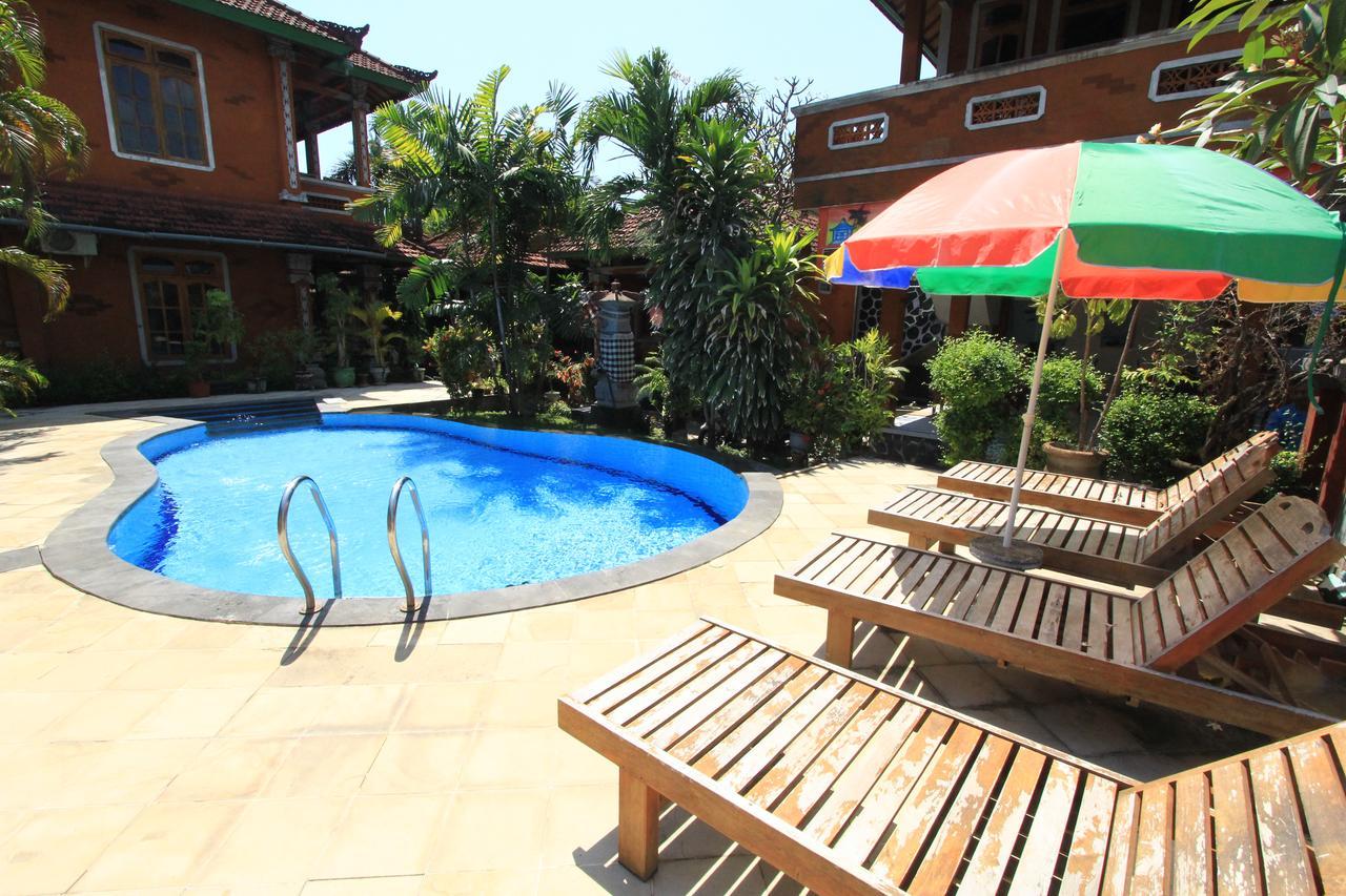Pondok Wisata Elsa 2 Hotel Lovina Exterior foto